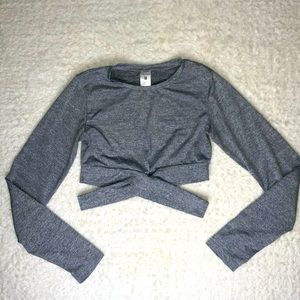 Women’s Gray Fitto Long-sleeve Crop Top Size Medium